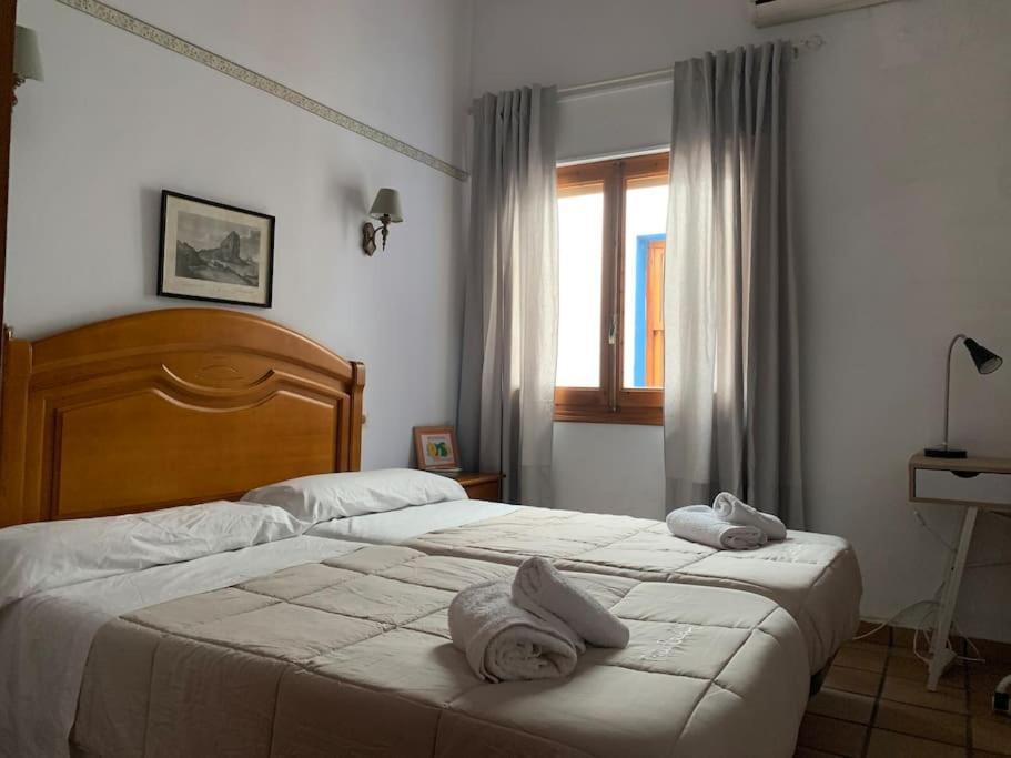 Ca Corrales: Como En La Playa, Pero En El Pueblo Calpe Exterior photo